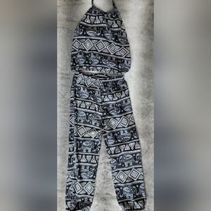 Girls 2 Piece Halter Top and   Harem Pants - Size 5-6